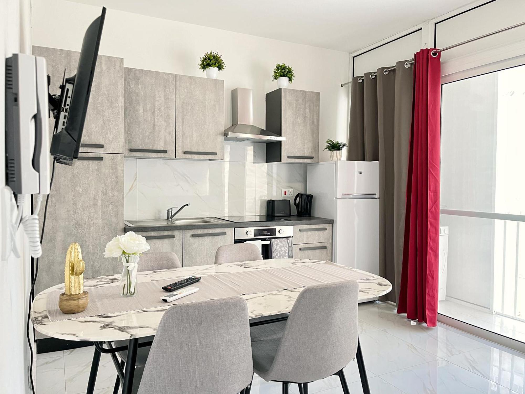 Marina Apartments ムサイダ エクステリア 写真